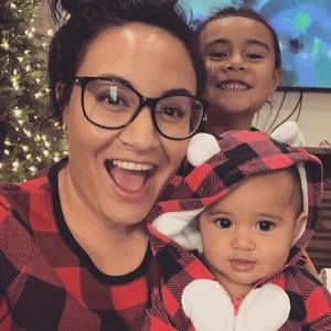 Meet your Posher, Tumua